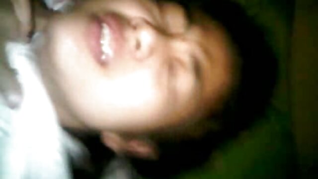 Ma fille arabe pornos vintage français a la chatte la plus serrée que j'ai jamais baisée