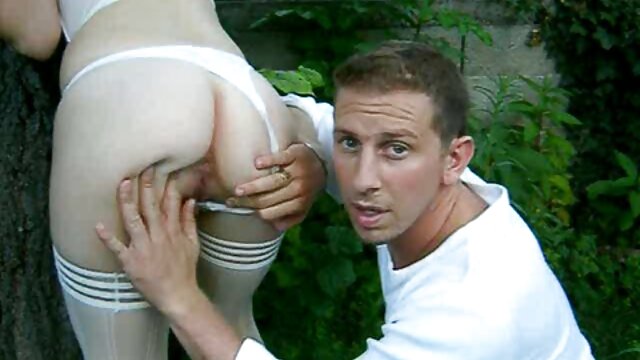 Check My MILF Super Cougar aux gros seins avec une chatte lisse film porno avec histoire en francais