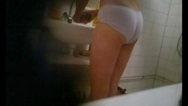 fille blonde le film porno français aux gros seins blancs