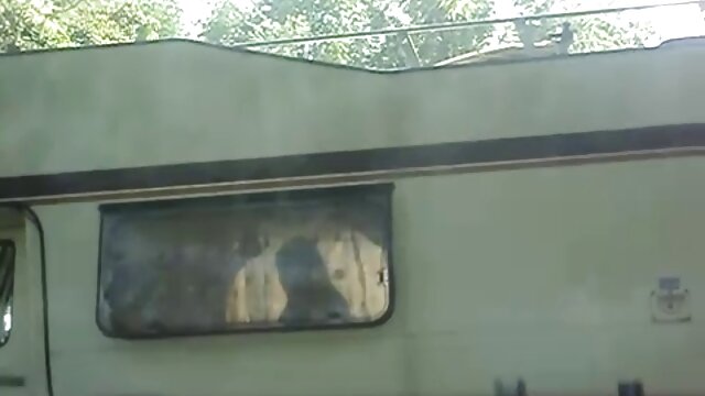 Hugetits duo de cougar tirant chanceux films pornos fr