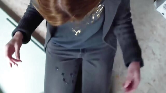 Fille noire exposée et baisée film français porno gratuit par une bite blanche - Partie 5