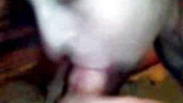 GRANNY films pornos en français JOUANT