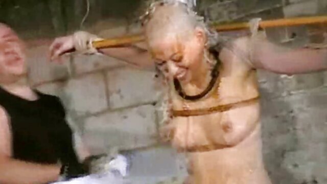 Un autre étudiant qui baise la spectaculaire mature Esperanza films porno complet francais