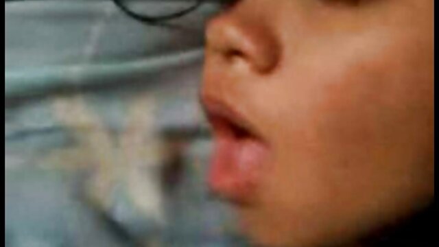 Asiatique MILF à l'extérieur interracial pornos en français douche