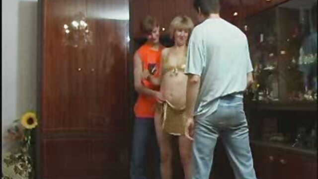 Maigre brune pâle se fait film porno français complet fesser et baiser.mp4