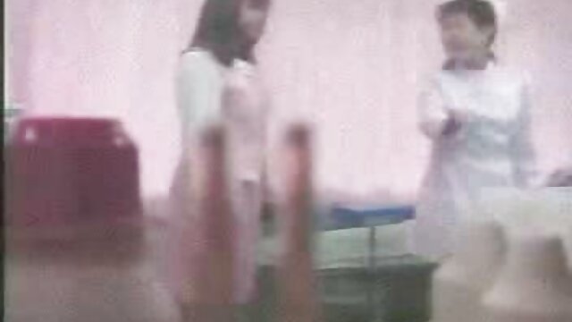 Texas les meilleurs films pornos francais Cougar Deauxma bisous, caresses et baise Angie Noir!